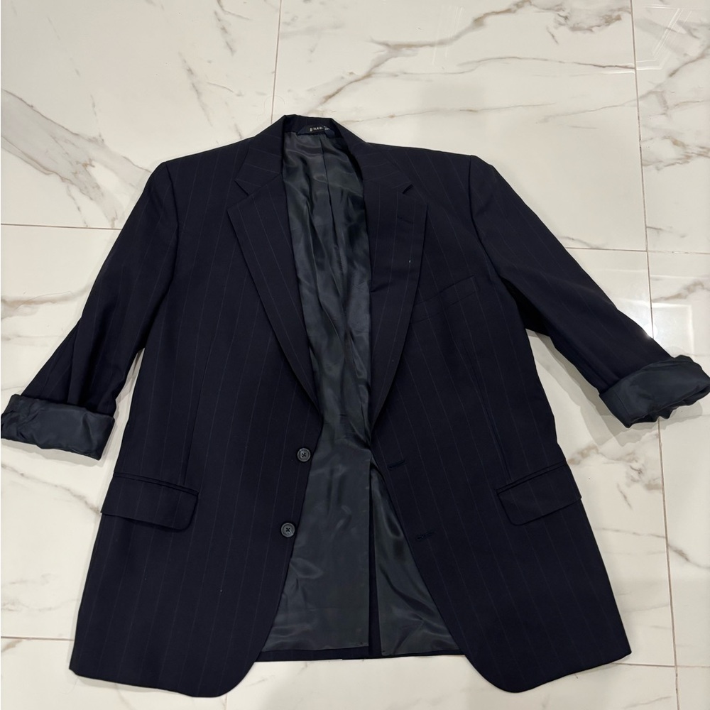 Burberrys’ Men’s Navy Blue Pinstripe Blazer